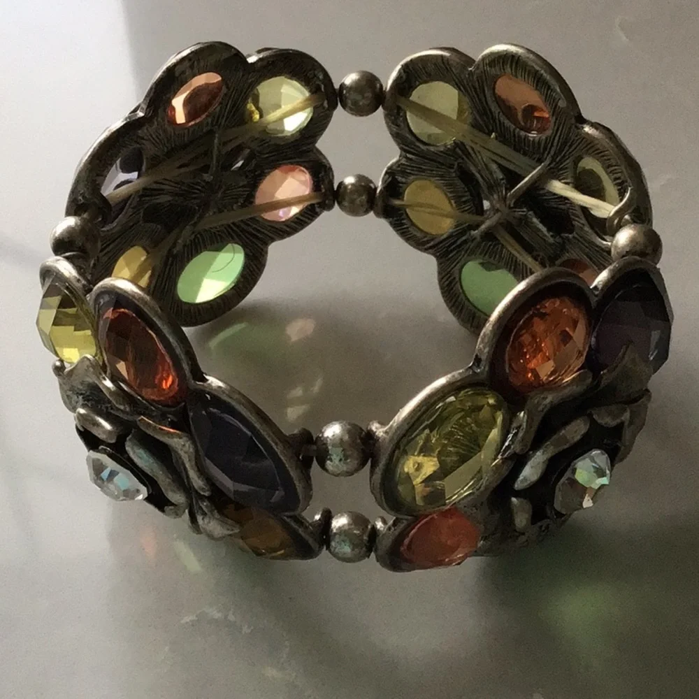 Multi colored bracelet - Picture 5 of 8